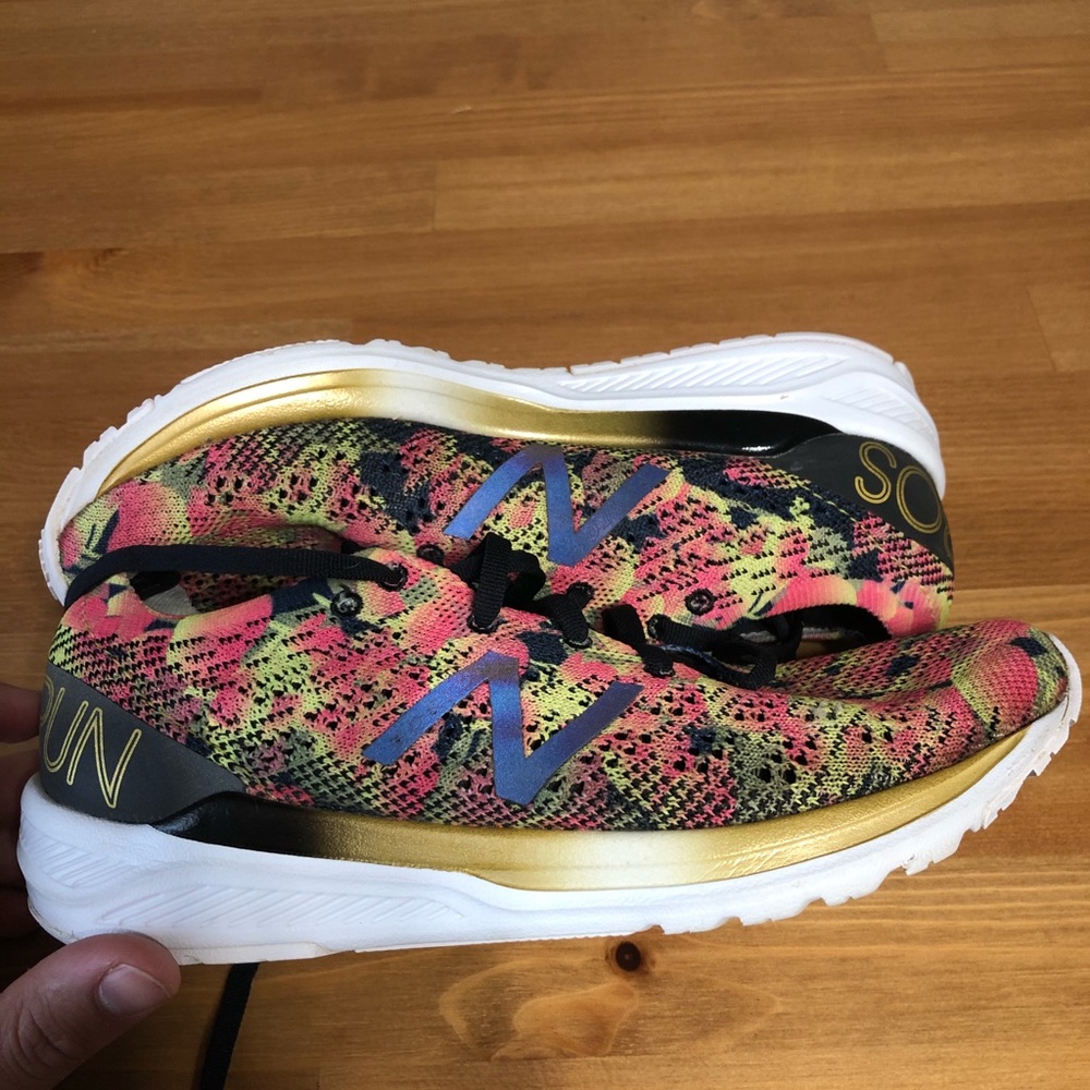 New Balance 890v7 “Boston Marathon” women’s sz 8